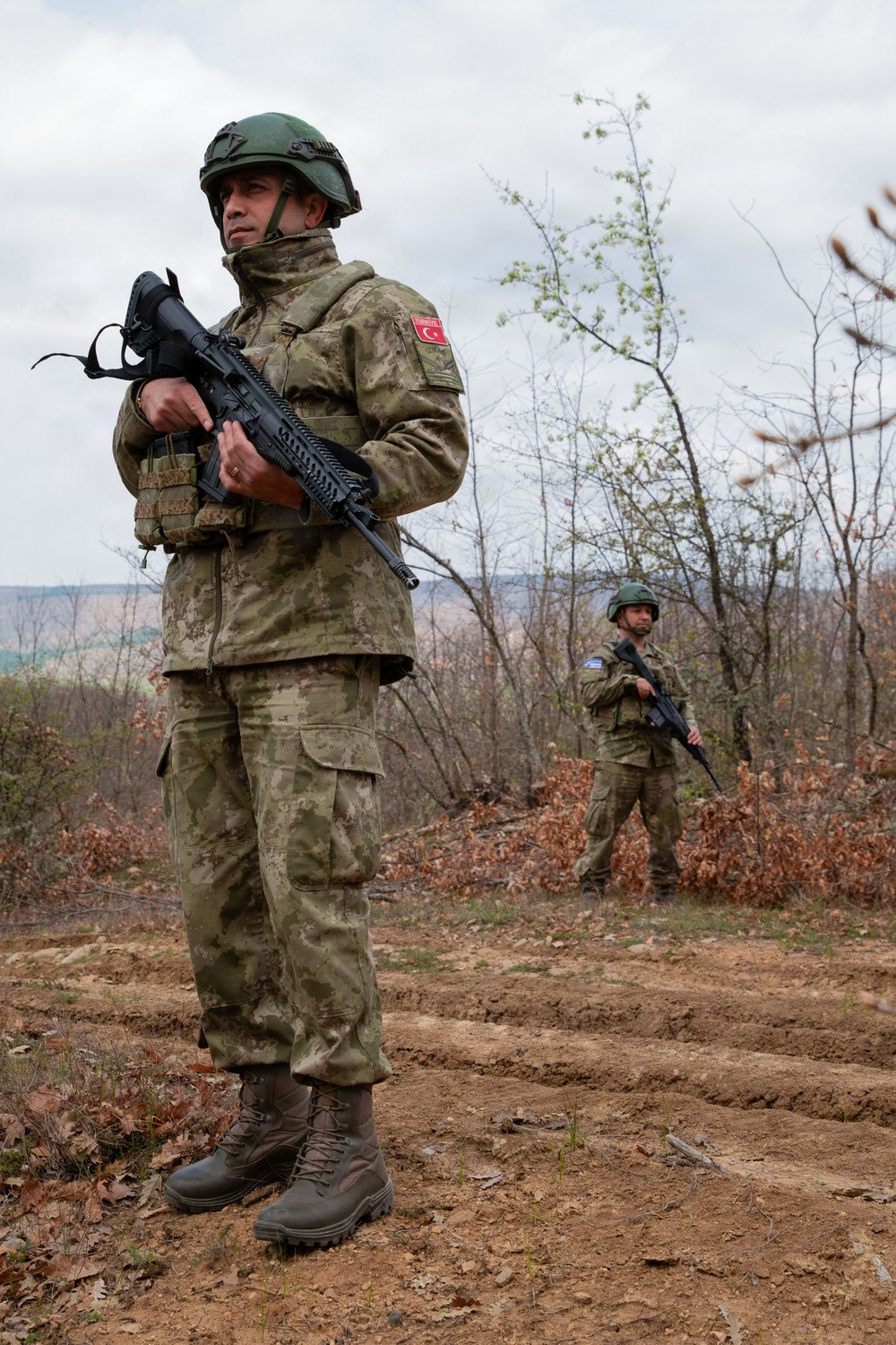 Turkish contingent helps ensure freedom of movement in Kosovo