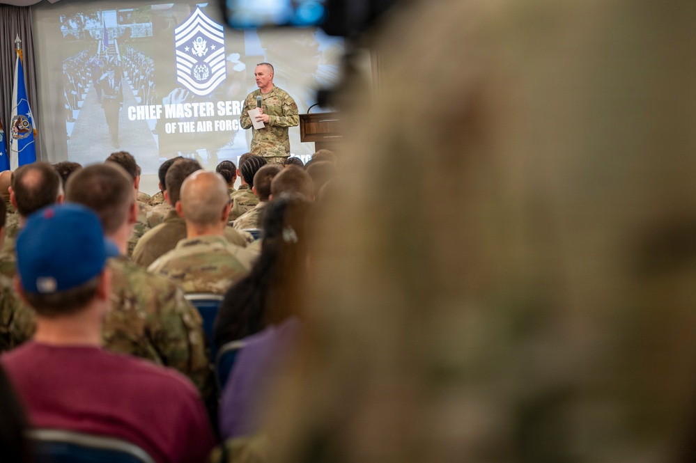 CMSAF addresses JBAB Airmen