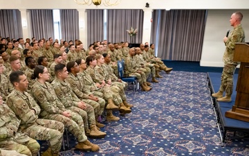 CMSAF addresses JBAB Airmen