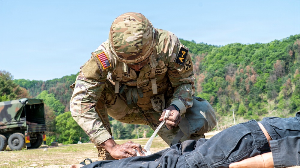 Eighth Army Best Squad Competition Highlights Medical and CBRN Proficiency
