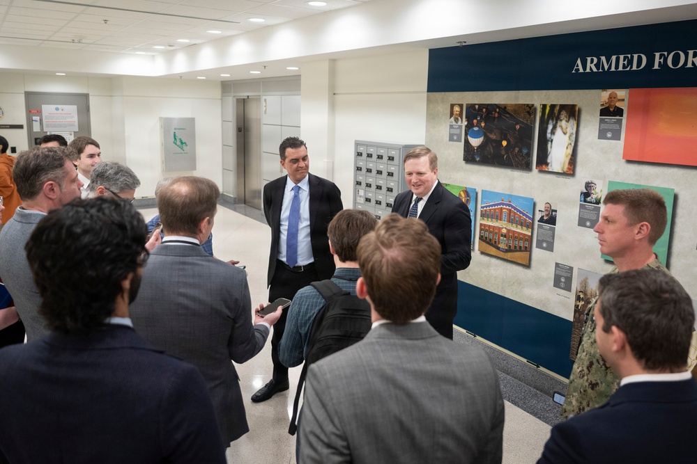 USW(R&amp;E) Michael Visits Lab Day At The Pentagon