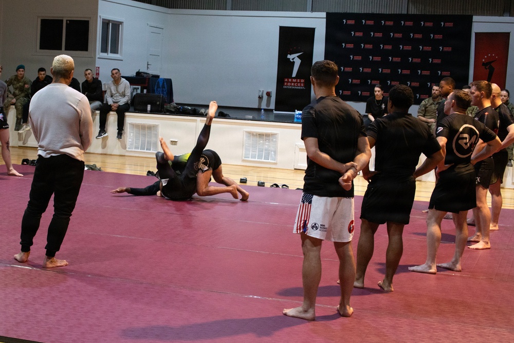 Mixed martial artists host event at Camp Bondsteel for KFOR troops