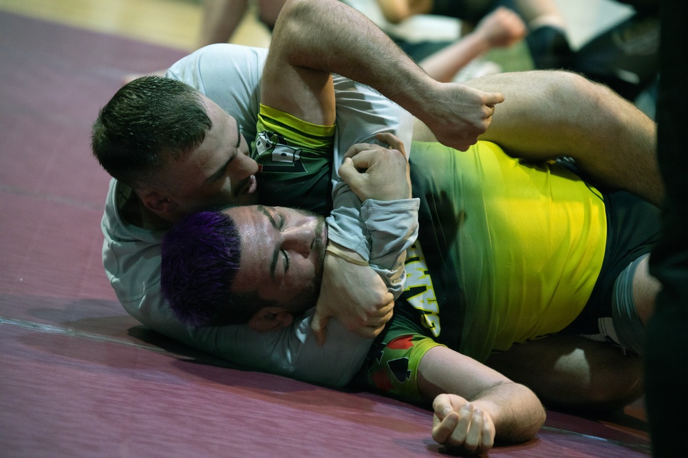 Mixed martial artists host event at Camp Bondsteel for KFOR troops