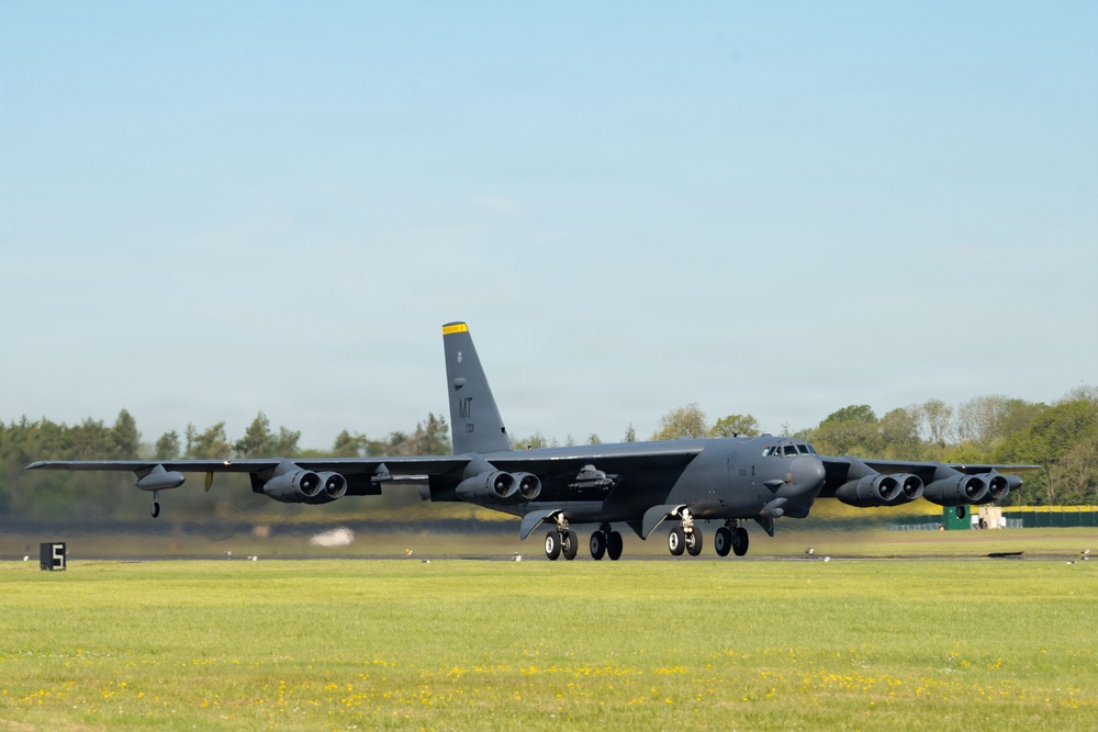 Lancer and Stratofortress Bombers depart for conditioning flight