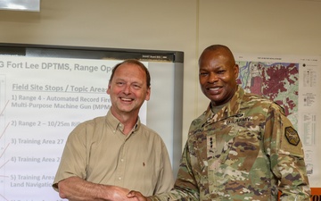 IMCOM leaders visit Fort Lee