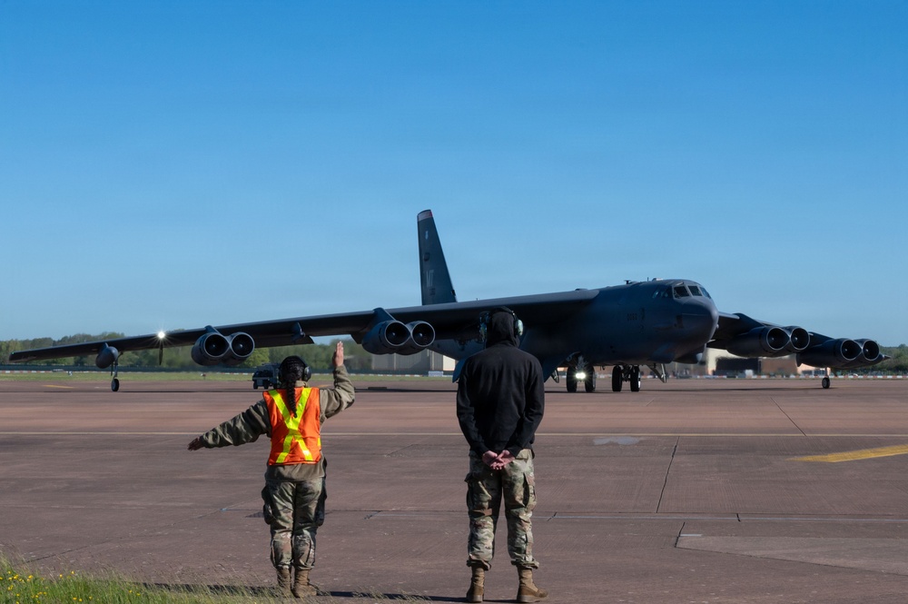 Lancer and Stratofortress Bombers depart for conditioning flight
