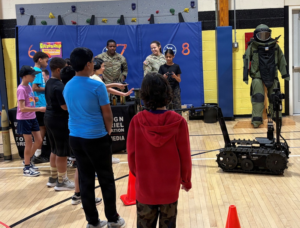 Honoring the unsung heroes: Military children celebrated at local elementary school