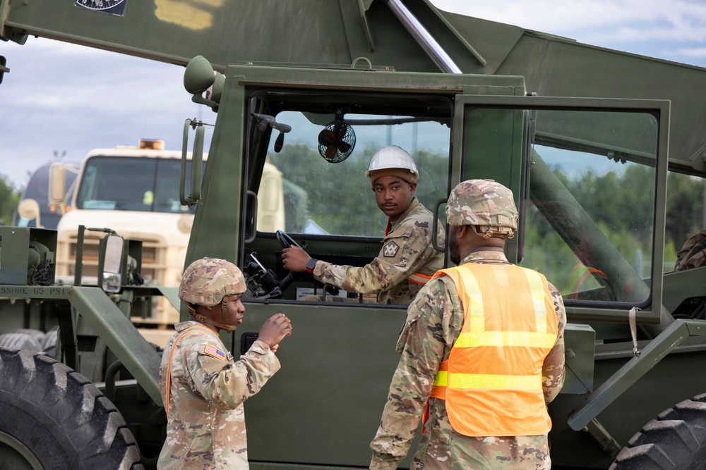 302nd ICTC supports Guardian Response at Camp Atterbury, IN