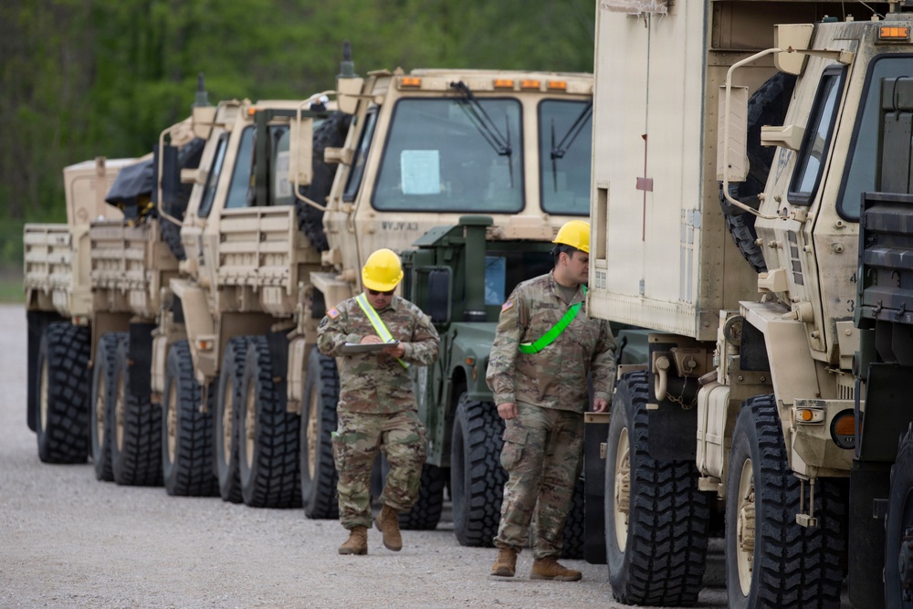 302nd ICTC supports Guardian Response at Camp Atterbury, IN