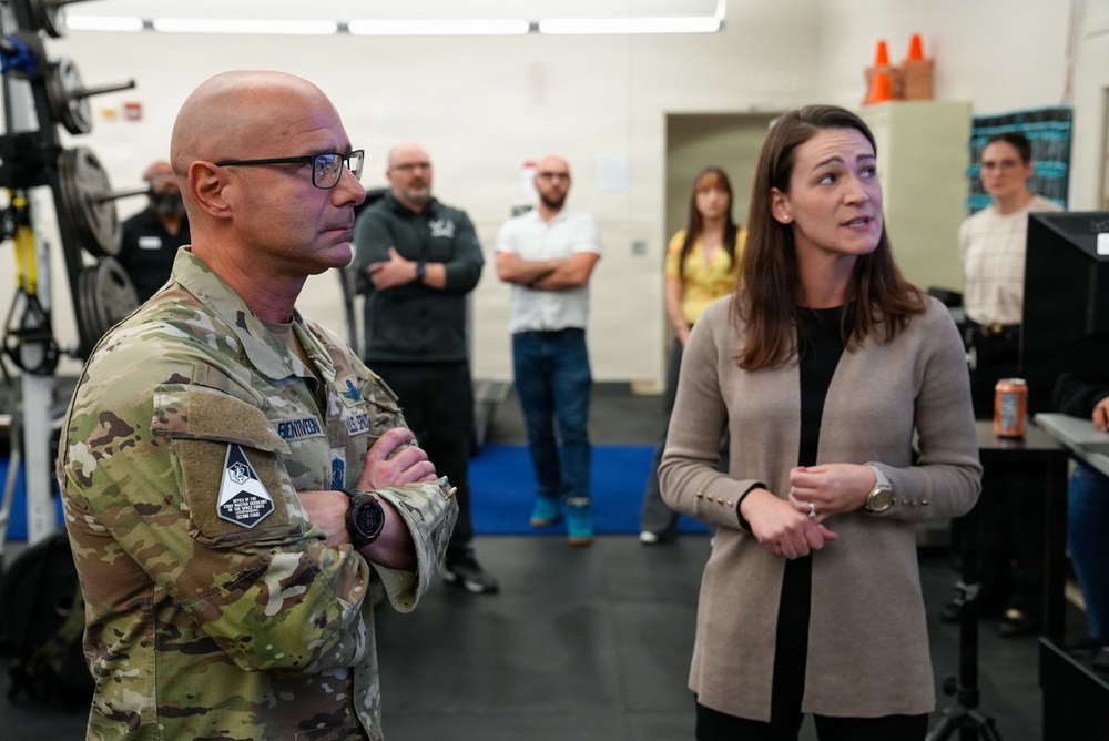 CMSSF Visits AFRL