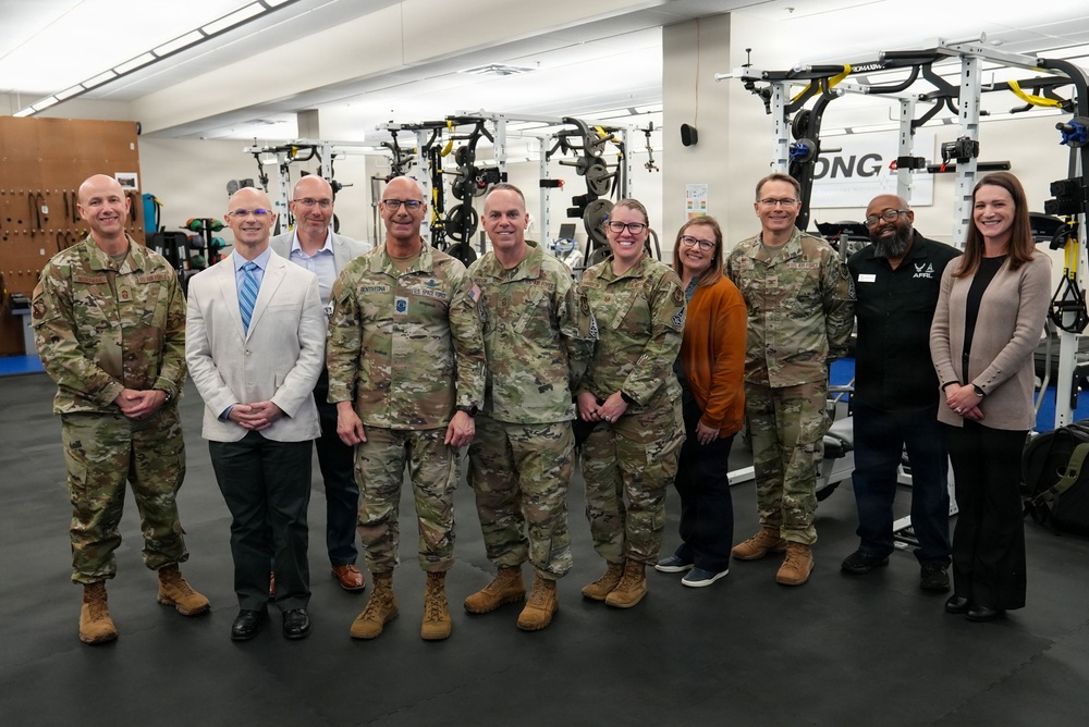 CMSSF Visits AFRL
