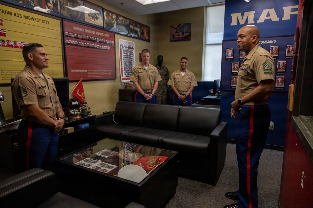 MCRC Sgt. Maj. visits RS Oklahoma City