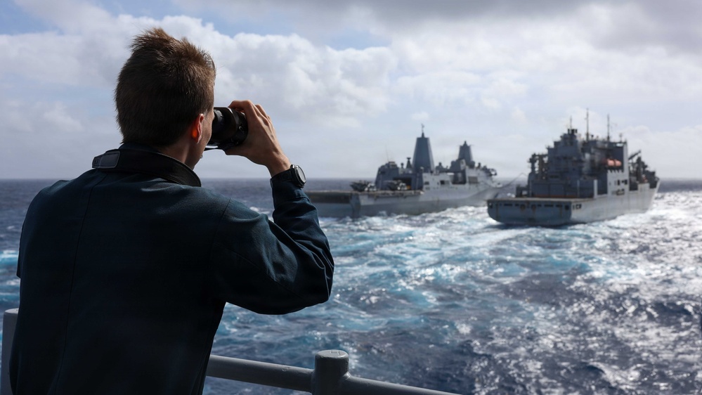 USS Lake Erie (CG 70) replenishment-at-sea with USNS Robert E. Peary (T-AKE 5)