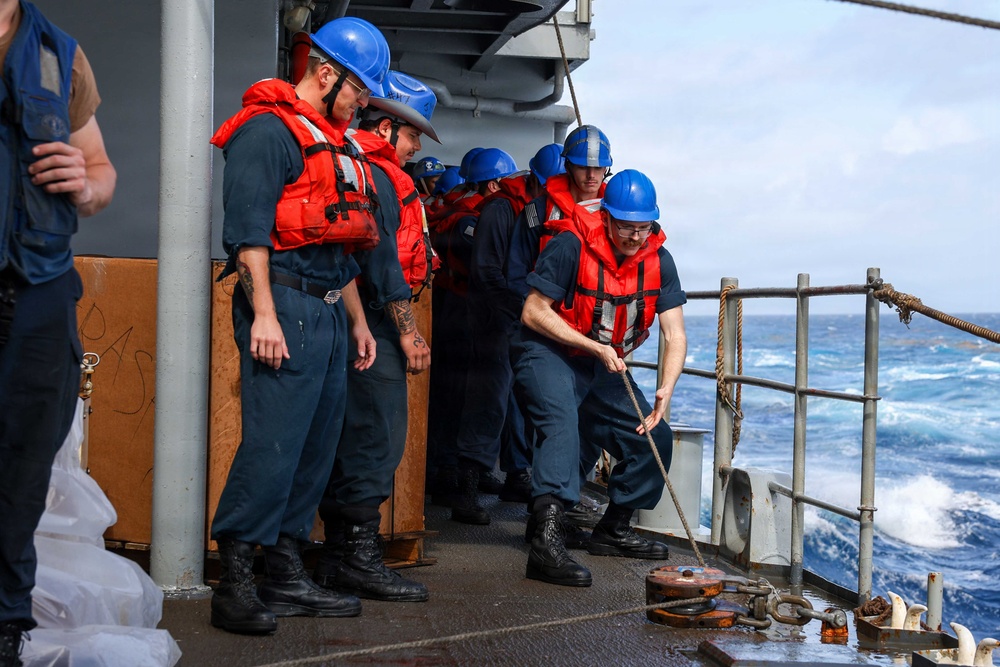 USS Lake Erie (CG 70) replenishment-at-sea with USNS Robert E. Peary (T-AKE 5)