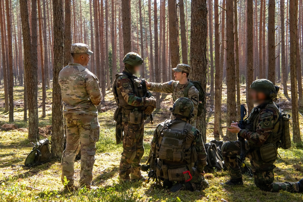 U.S. Soldiers Support Week 3 of Lithuanian Riflemen’s Union Leader VALEX