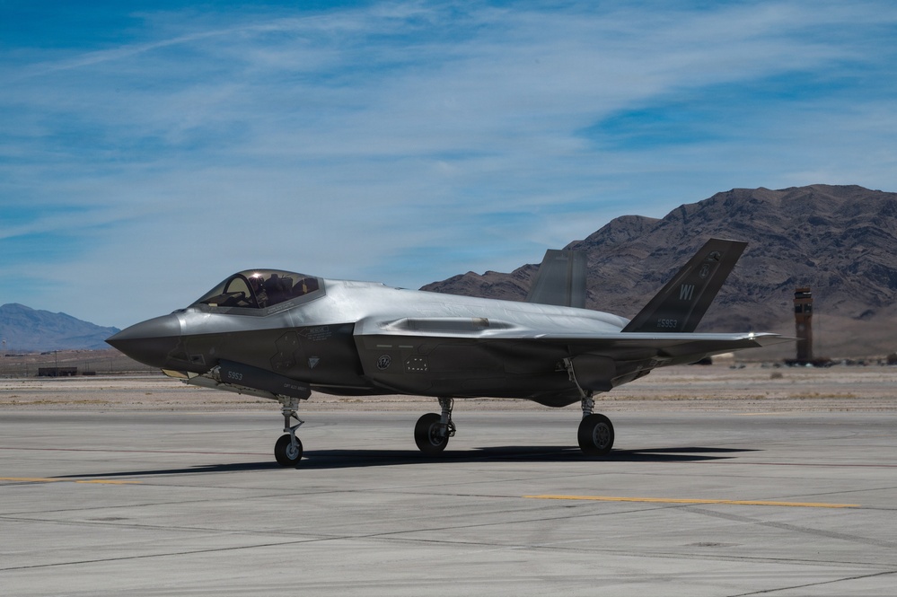 Wisconsin Air National Guard F-35s integrate with 6 WPS