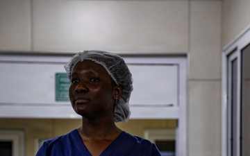AL26 MEDREX DVs tour 37th Military Hospital, Ghana