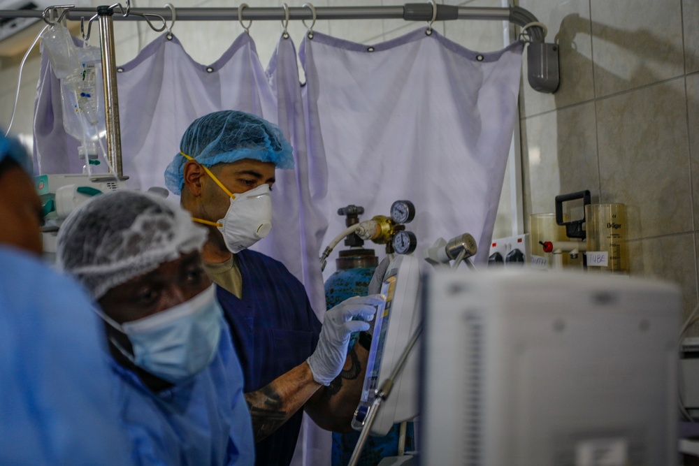 US, Ghana work together in ICU care during AL26 MEDREX