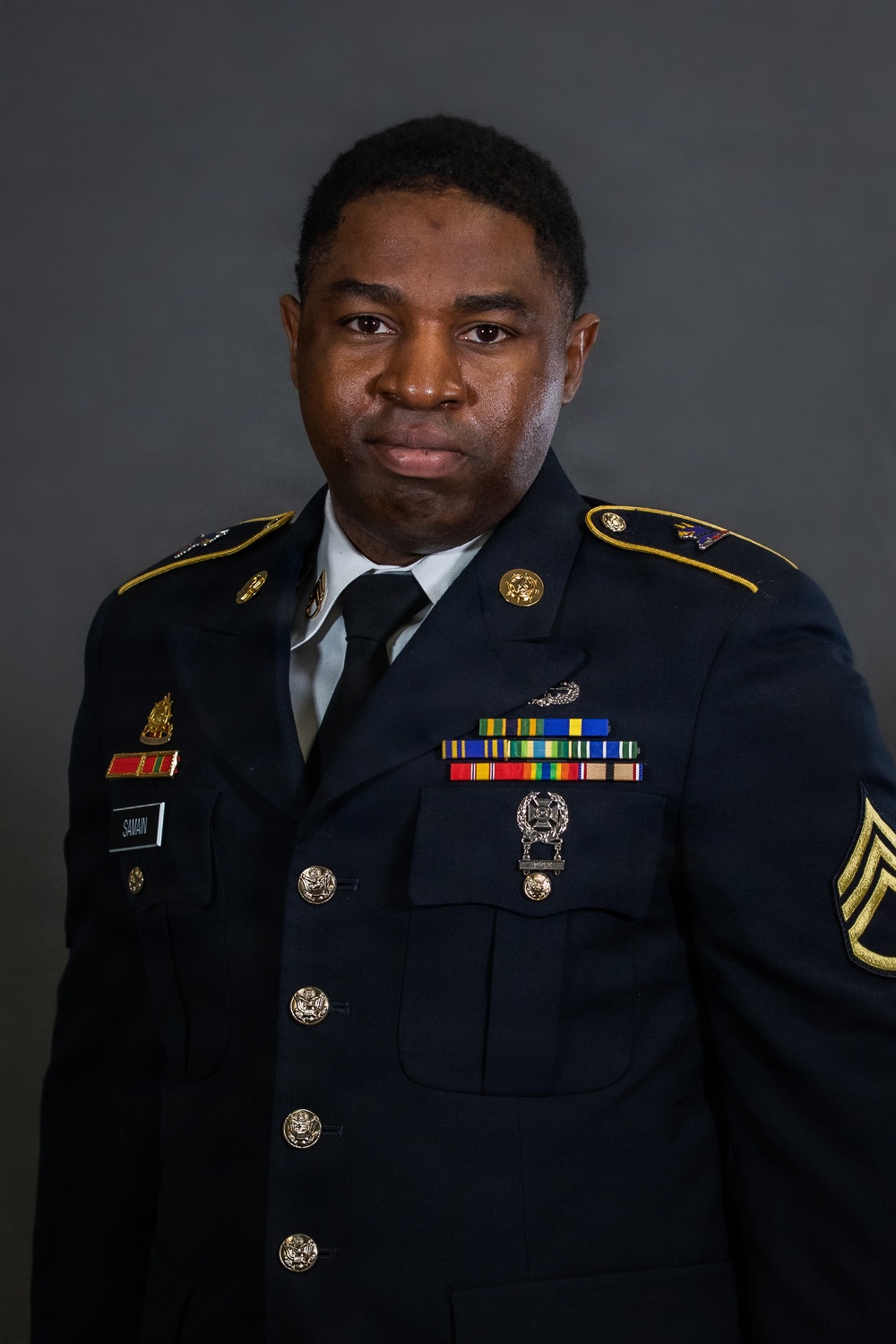 Region II Best Warrior Competitors pose for dress portraits