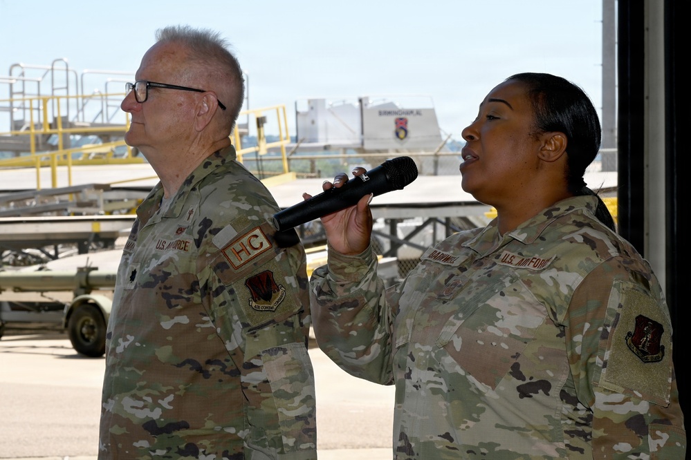 Veteran commander leaves legacy of leadership lessons