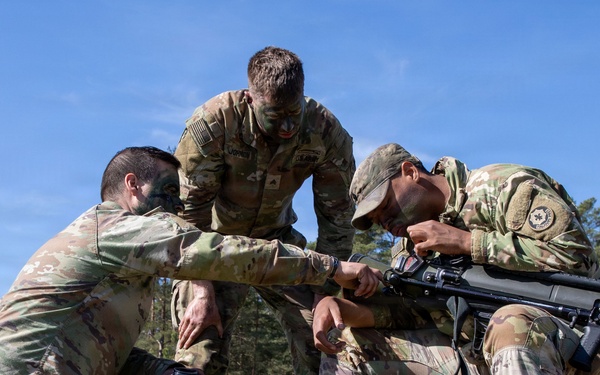 U.S. Soldiers in 2d Cavalry Regiment receive anti-tank weapons training for a live fire event
