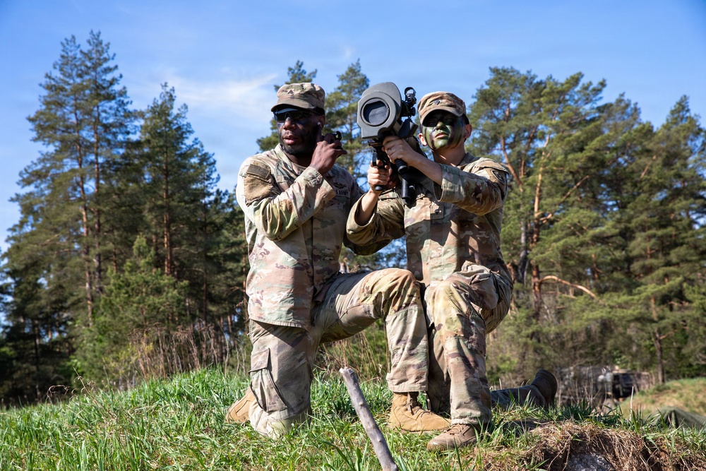 U.S. Soldiers in 2d Cavalry Regiment receive anti-tank weapons training for a live fire event