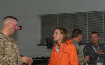 Civilian employers tour Fort Indiantown Gap facilities through Boss Lift program