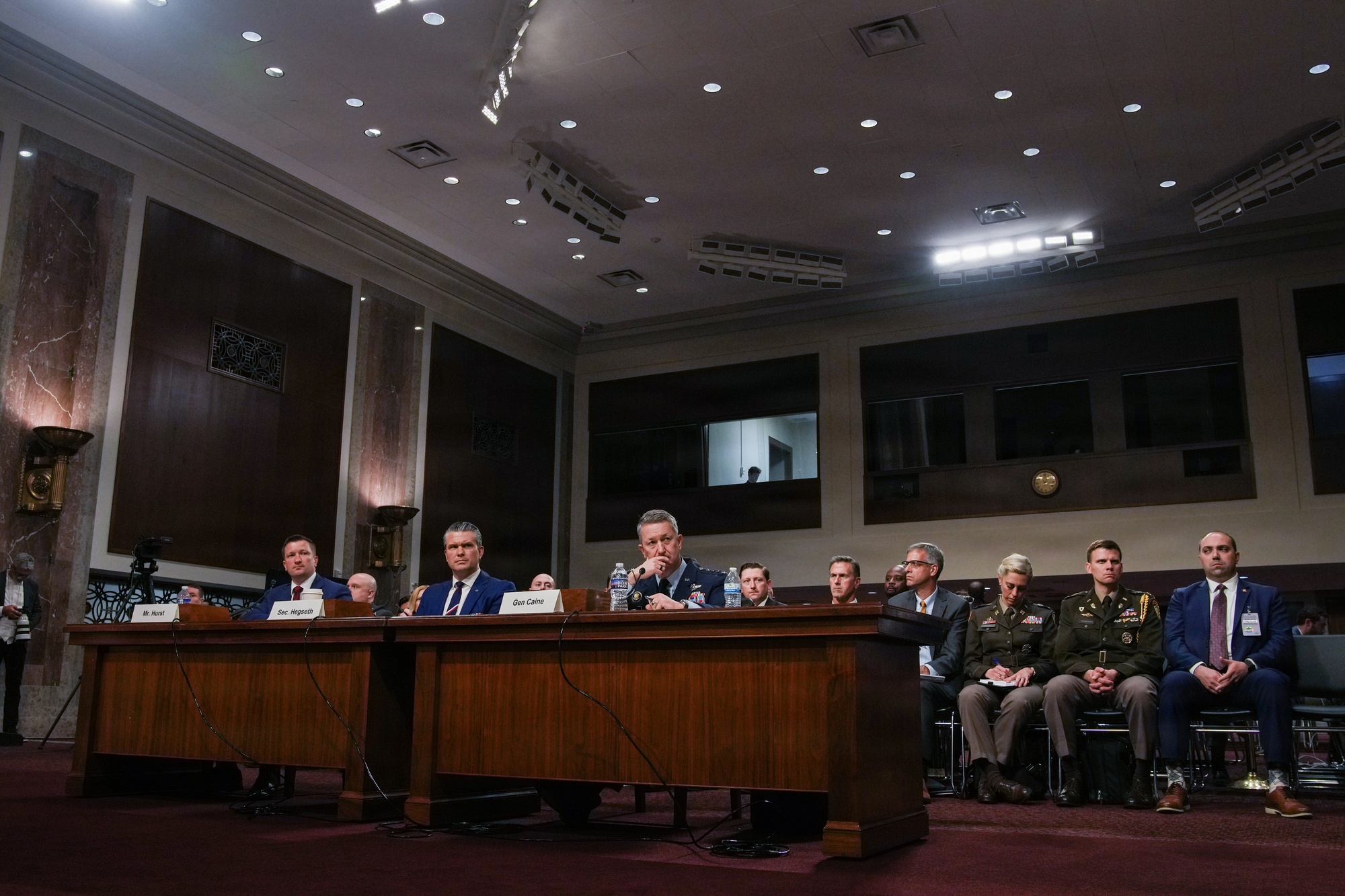 Hegseth Backs Star Act as GOP Cost Fight Stalls Veterans Bill
