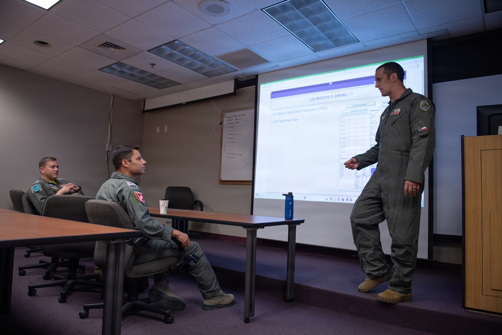149th Fighter Wing Hosts Chilean Air Force Through SPP