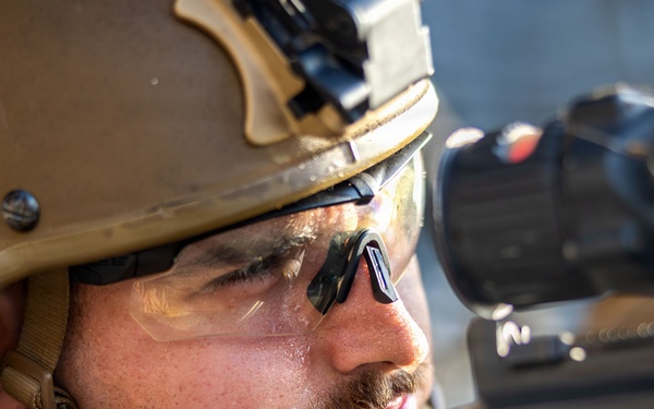 11th MEU Marines, Sailors Transit the Balabac Strait Abroad USS Boxer