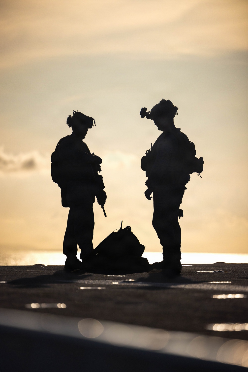 11th MEU Marines, Sailors Transit the Balabac Strait Abroad USS Boxer