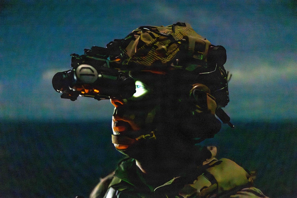 11th MEU Marines, Sailors Transit the Balabac Strait Abroad USS Boxer