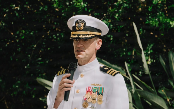 Submarine Readiness Squadron 33 Holds Change of Command Ceremony at Joint Base Pearl Harbor-Hickam