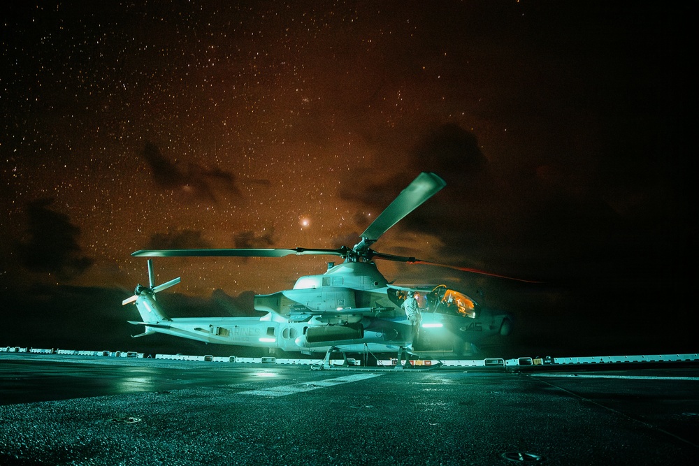 11th MEU Marines, Sailors Conduct Flight Operations Aboard USS Boxer