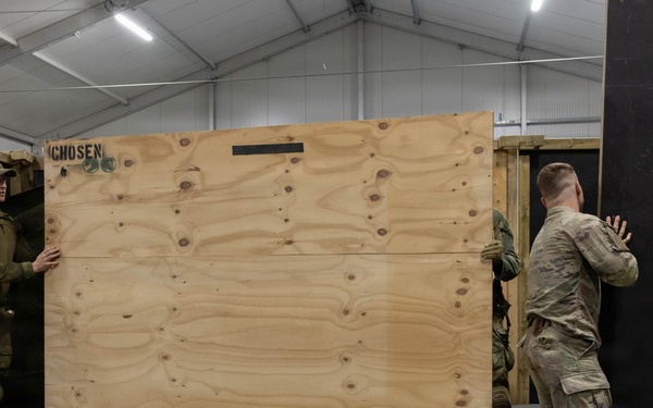 U.S. and Norwegian soldiers conduct close-quarters battle training in Lithuania