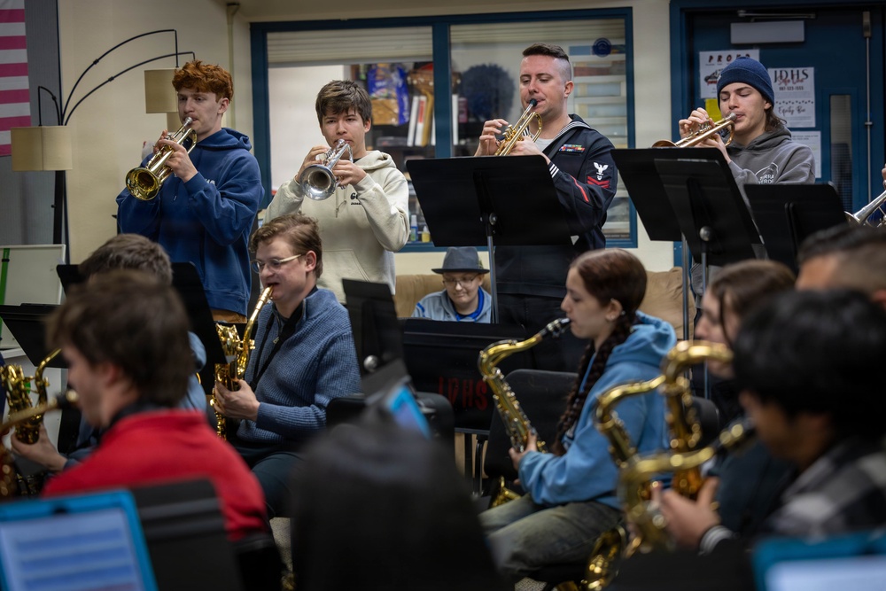 Navy Band Northwest attends a Jazz Clinic at Juneau-Douglas High School