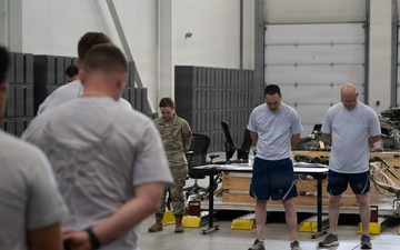 Airmen Run to Honor Fallen Members of ‘Port Dawg’ Community