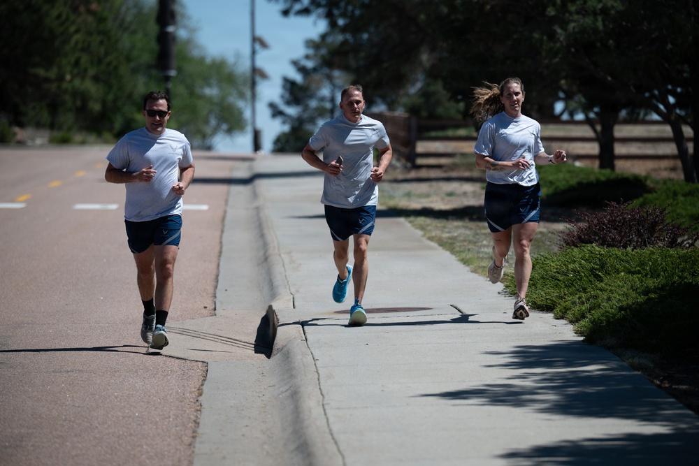 Airmen Run to Honor Fallen Members of ‘Port Dawg’ Community