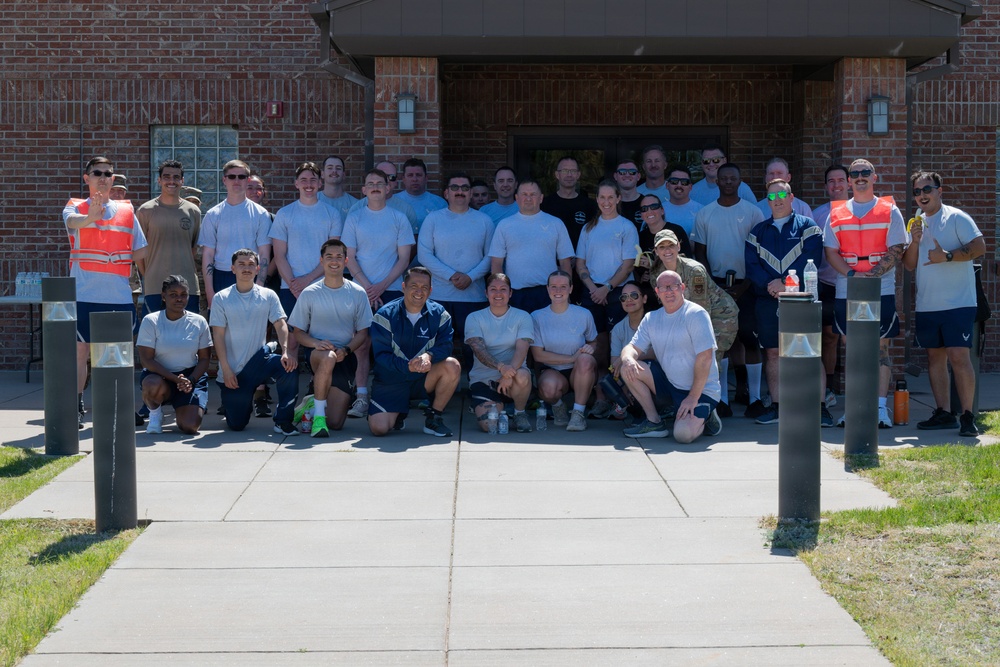 Airmen Run to Honor Fallen Members of ‘Port Dawg’ Community
