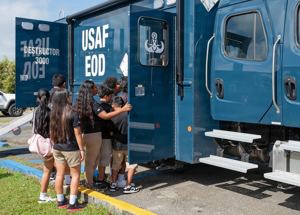 36th CES EOD team participates in Agueda I. Johnston Middle School Career Day