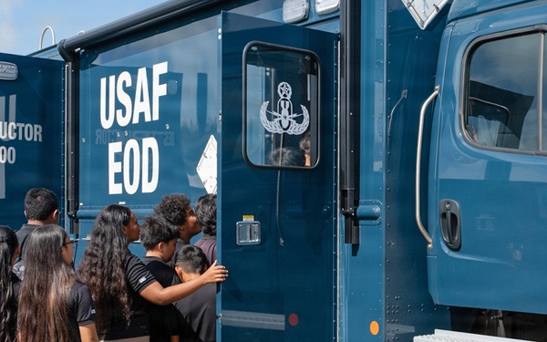 36th CES EOD team participates in Agueda I. Johnston Middle School Career Day