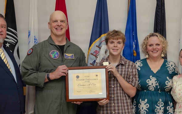 Commander JRM awards 27th Annual Student Excellence Award to Guam High School Junior