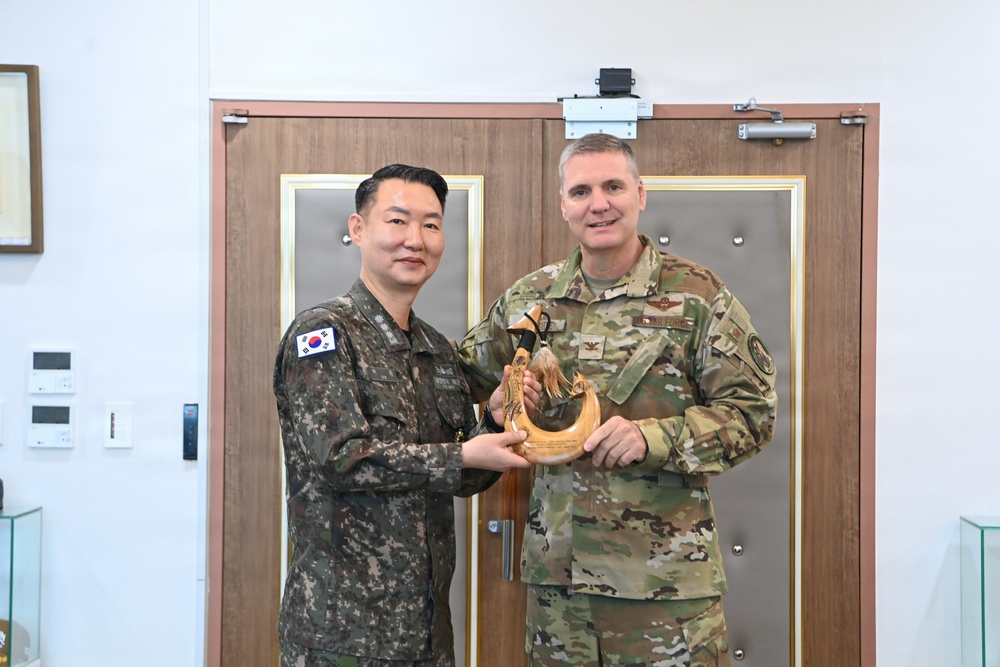 ROK–U.S. Professionals Exchange conducted in the Republic of Korea