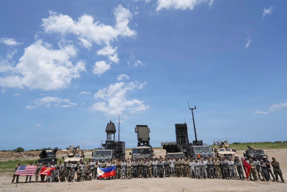 Strengthening Allied Integration: Echo Battery Conducts Line of Sight Validation in the Philippines