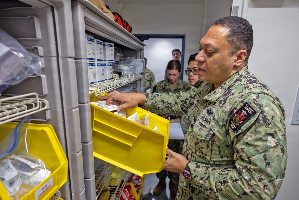 USNH Yokosuka leadership conducts readiness visits at Camp Fuji and Atsugi health clinics