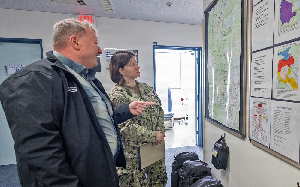 USNH Yokosuka leadership conducts readiness visits at Camp Fuji and Atsugi health clinics