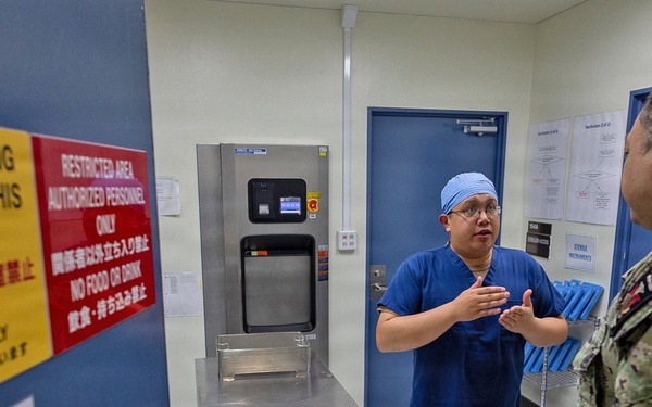 USNH Yokosuka leadership conducts readiness visits at Camp Fuji and Atsugi health clinics