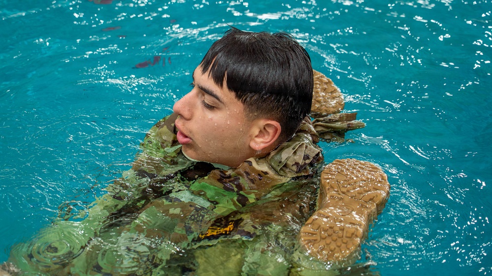 Soldiers Compete in Endurance Events