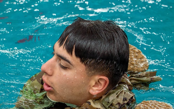 Soldiers Compete in Endurance Events