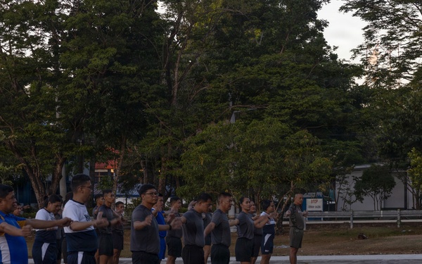 U.S. Marines, Armed Forces of the Philippines conduct Physical Training